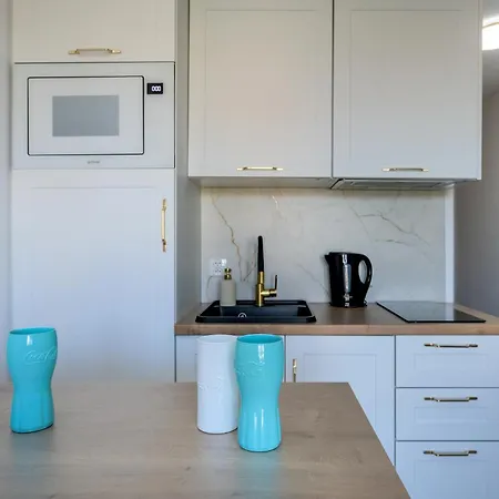 Rentplanet - Hallera * Vratislav